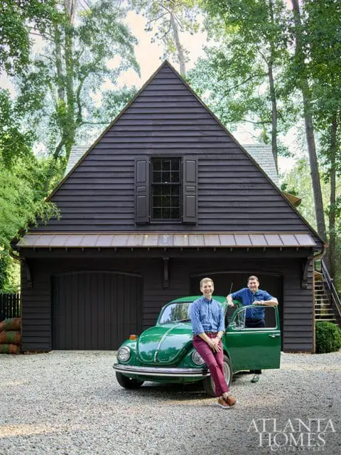 detached garage