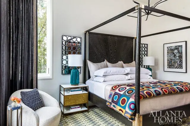 canopy bed black curtains