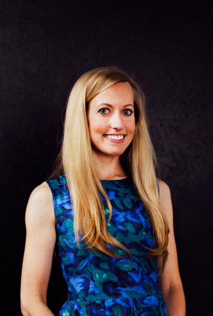 Kelly Ottinger Ottinger had an interesting childhood hobby: rearranging furniture. Now, she does it virtually, offering e-design services (through kellyathomedesign.com) and serving as an arbiter of style through her chic style and design blog, kellymarket.com. Social media“particularly her blog and Pinterest“has proven to be a way for Ottinger to connect with interior design clients, as well as editors, artists and other designers. Ottinger describes her style as “younger traditional with a twist,” by focusing on pattern and color but incorporating heirlooms and antiques. Ottinger is inspired by fashion and art history, and believes people shouldn“t be intimated by bringing art into their homes. “It makes a difference between a room that has been professionally done and one that hasn“t.”