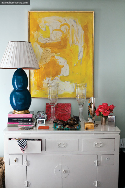 Harper says there are three things her home can“t be without: Color, a bar (“I like to entertain and I“m Southern, so I love china and crystal.”) and accessories (“they“re kind of like jewelry, and they show off your personality!”). Over a chest of drawers hangs a work of art that many a serious collector has inquired about. In fact, says Harper, it was a thrift store find that cost less than $100. “I am a scavenger,” she admits. “I love finding diamonds in the rough.”