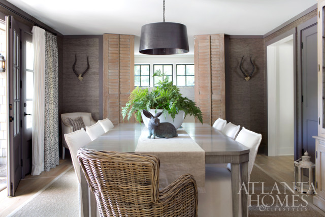 Simply Sophisticated, Aug 2015