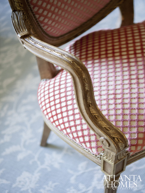 A patterned carpet by Stark adds subdued interest to the room.