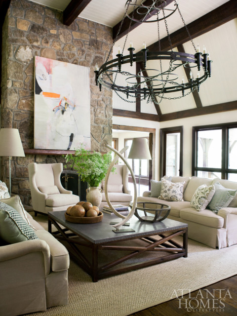 King enlisted Dave Lennard to create a custom 40-inch square zinc-top coffee table to anchor the great room.