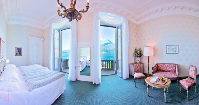 A deluxe lakeview room.