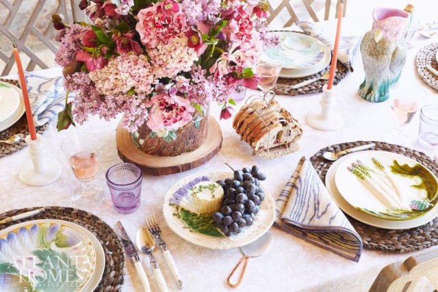 MAJOLICA Italian painted pottery lends an elegant note. Design by Amy Meier