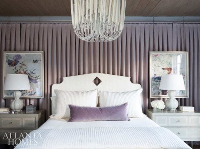 DRAPERY WALLS Drapery becomes architectural when deployed as a chic backdrop. Design by Melanie Turner