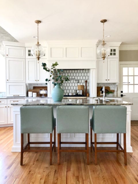 Residential – Kitchen – Bronze: Neely Farm Residence, Modern Antiquity, LLC, Elizabeth Coombs, ASID