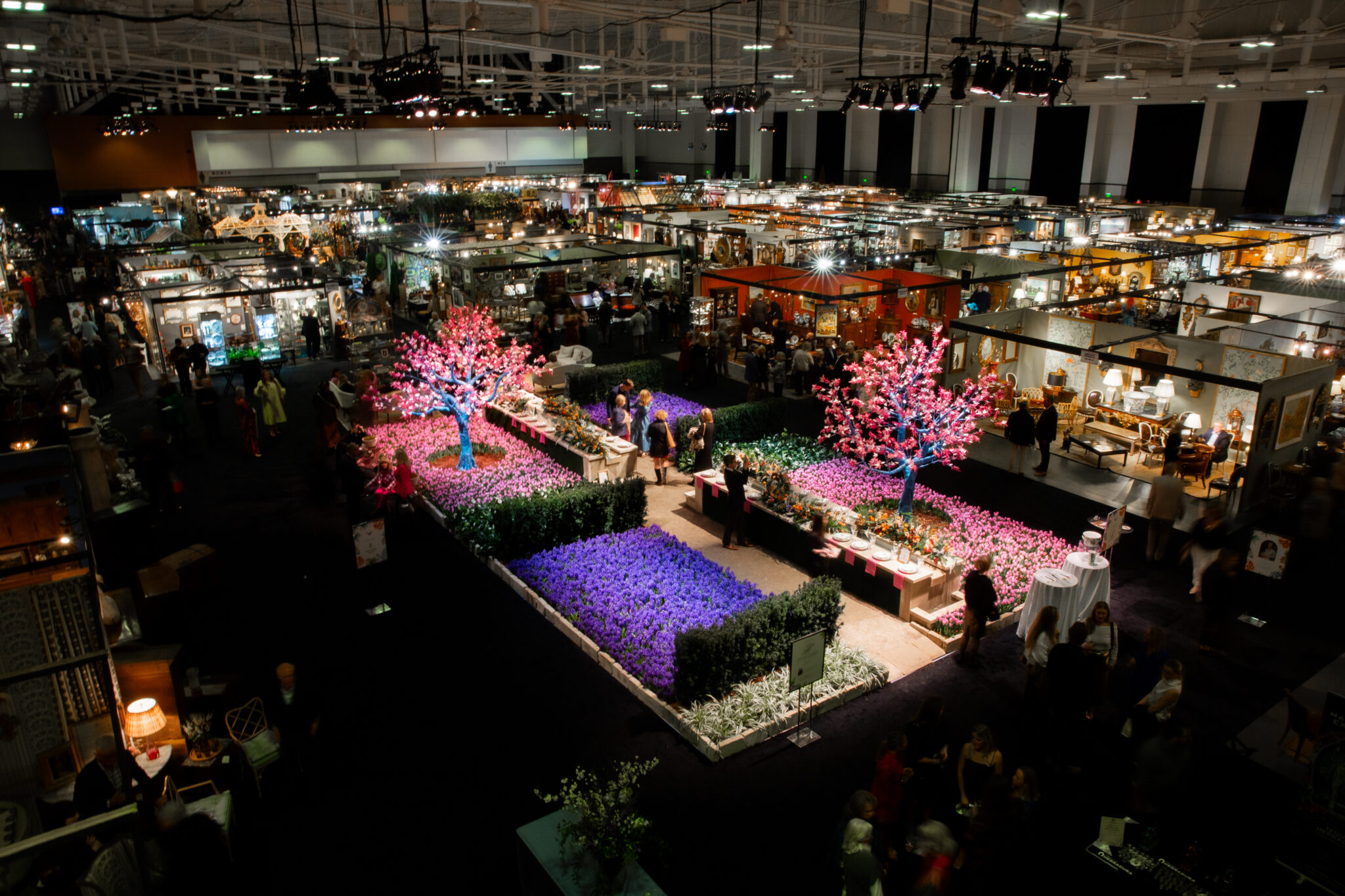 Antiques & Garden Show of Nashville Marks 35 Years, Jan. 31 Feb. 2